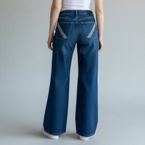 NWT Wrangler Wide Leg Jeans with Rainbow Pocket Trim, Size 27